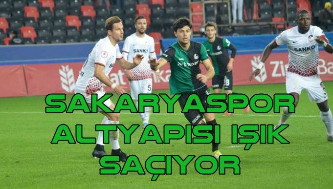 Sakaryaspor altyapısı ışık saçıyor